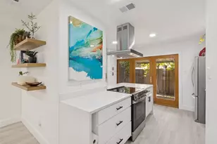 10635 Stone Canyon Rd, Dallas, TX 75230 - Photo 15
