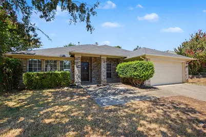 737 Oak Dale Avenue, Lake Dallas, TX 75065 - Photo 1