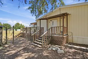 105 Apache St, Lipan, TX 76462 - Photo 31