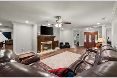 1800 Woodcrest Avenue, Corsicana, TX 75110 - Photo 9