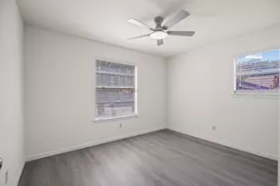 1009 Springdale Rd, Bedford, TX 76021 - Photo 15
