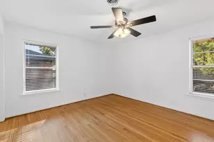 2956 Randy Ln, Farmers Branch, TX 75234 - Photo 17