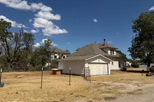 401 N Stratton St, Seymour, TX 76380 - Photo 3