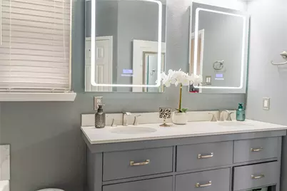 419 Kingfisher Lane, Arlington, TX 76002 - Photo 7