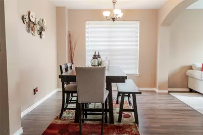 419 Kingfisher Lane, Arlington, TX 76002 - Photo 9