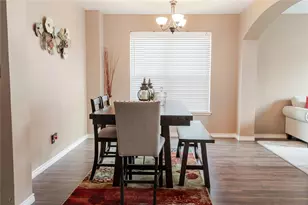 419 Kingfisher Ln, Arlington, TX 76002 - Photo 9