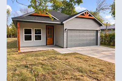 907 Travis Avenue, Alvarado, TX 76009 - Photo 1