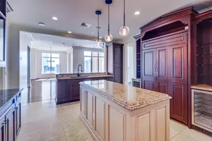 2555 N Pearl St, Dallas, TX 75201 - Photo 13