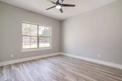 908 Meadowlark Lane, Granbury, TX 76048 - Photo 31
