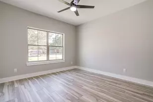 908 Meadowlark Ln, Granbury, TX 76048 - Photo 31