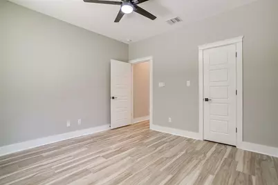 908 Meadowlark Lane, Granbury, TX 76048 - Photo 33