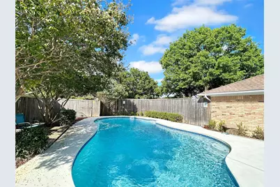 2409 Glen Morris Road, Carrollton, TX 75007 - Photo 29
