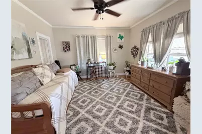 310 N Donald Street, Seymour, TX 76380 - Photo 11