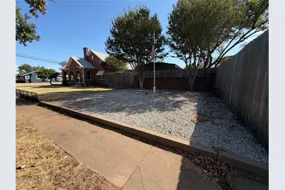 310 N Donald Street, Seymour, TX 76380 - Photo 39