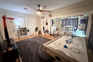 310 N Donald St, Seymour, TX 76380 - Photo 15