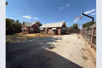 310 N Donald Street, Seymour, TX 76380 - Photo 35