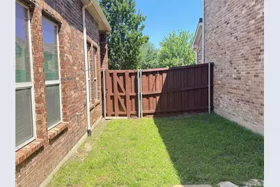2108 Harris Place, Plano, TX 75025 - Photo 7