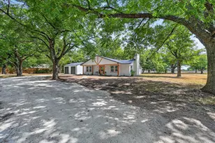 4512 Cross Timber Rd, Burleson, TX 76028 - Photo 3