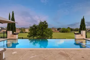 1013 Excalibur Blvd, Lewisville, TX 75056 - Photo 9