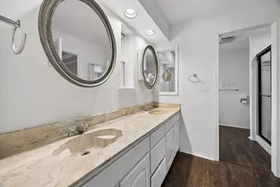 900 Rosewood Court, Euless, TX 76039 - Photo 13