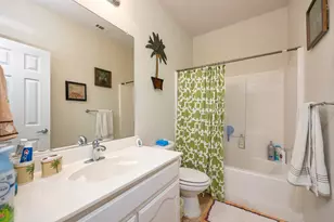6369 Redeagle Creek Dr, Fort Worth, TX 76179 - Photo 9