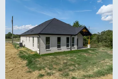 27155 Whispering Meadow Drive, Whitney, TX 76692 - Photo 5