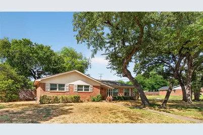520 Circleview Drive N, Hurst, TX 76054 - Photo 39