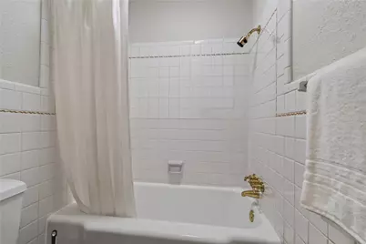 520 Circleview Drive N, Hurst, TX 76054 - Photo 21