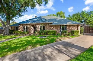 805 Shadycreek Ct, Arlington, TX 76013 - Photo 3