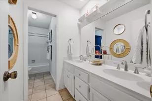 805 Shadycreek Ct, Arlington, TX 76013 - Photo 23