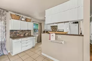 525 Vine St, Weatherford, TX 76086 - Photo 9