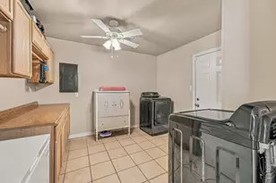 525 Vine St, Weatherford, TX 76086 - Photo 19