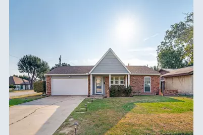 736 Melinda Drive, Mesquite, TX 75149 - Photo 1