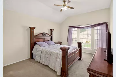 4721 Sleepy Ridge Circle, Fort Worth, TX 76133 - Photo 17
