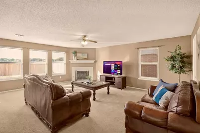4721 Sleepy Ridge Circle, Fort Worth, TX 76133 - Photo 3