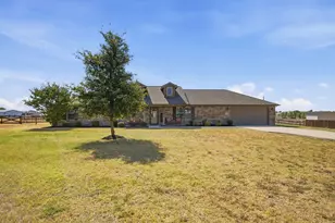 200 Live Oak Ln, Decatur, TX 76234 - Photo 31