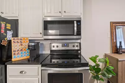 1214 Baylor Avenue #202, Waco, TX 76706 - Photo 7