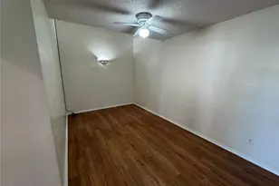 702 Bel Aire, Irving, TX 75061 - Photo 11