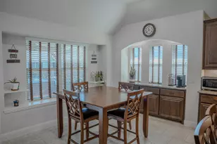 1317 Monticello Dr, Burleson, TX 76028 - Photo 19