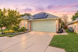 2233 Wembley Wood Ln, Bedford, TX 76022 - Photo 1