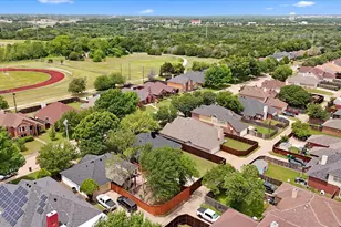1040 Essex Dr, Cedar Hill, TX 75104 - Photo 29