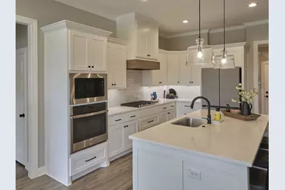 10124 Charmwood Drive, Waco, TX 76712 - Photo 7