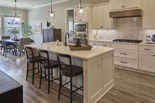 10124 Charmwood Dr, Waco, TX 76712 - Photo 3