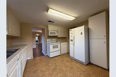 3237 Dakota Trail, Lake Worth, TX 76135 - Photo 15