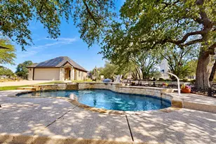 1729 Bent Tree Ct, Granbury, TX 76049 - Photo 33