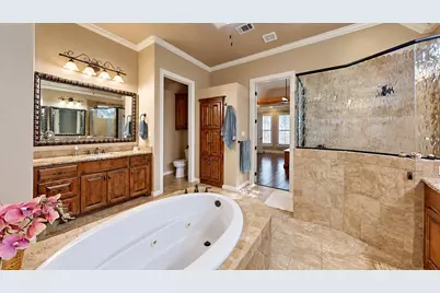 1729 Bent Tree Court, Granbury, TX 76049 - Photo 21