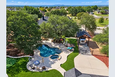 1729 Bent Tree Court, Granbury, TX 76049 - Photo 39