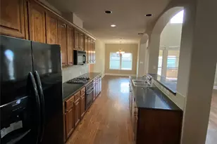10045 Bluewater Terrace, Irving, TX 75063 - Photo 5