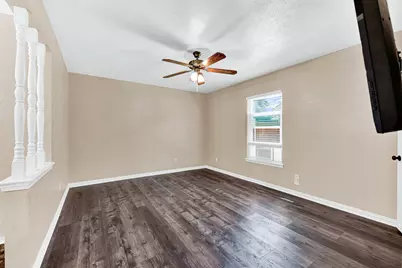 108 Kingsbridge Drive, Garland, TX 75040 - Photo 23
