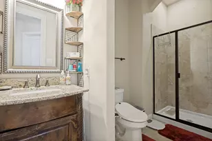 9002 Forest Park Ct, Rowlett, TX 75089 - Photo 17